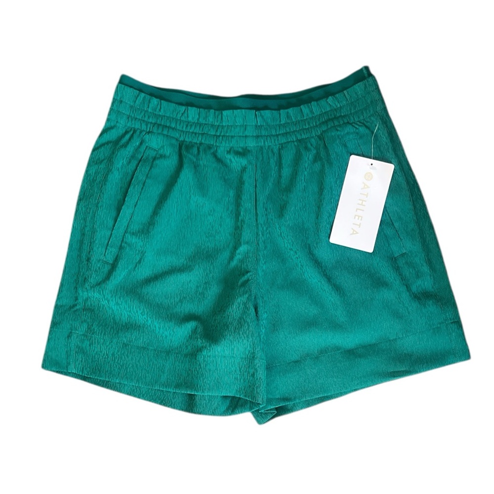 ATHLETA  Echo Shorts Emerald Green Size 4 Small